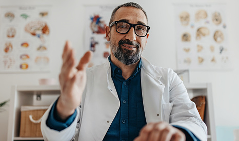 Doctor explaining to a patient