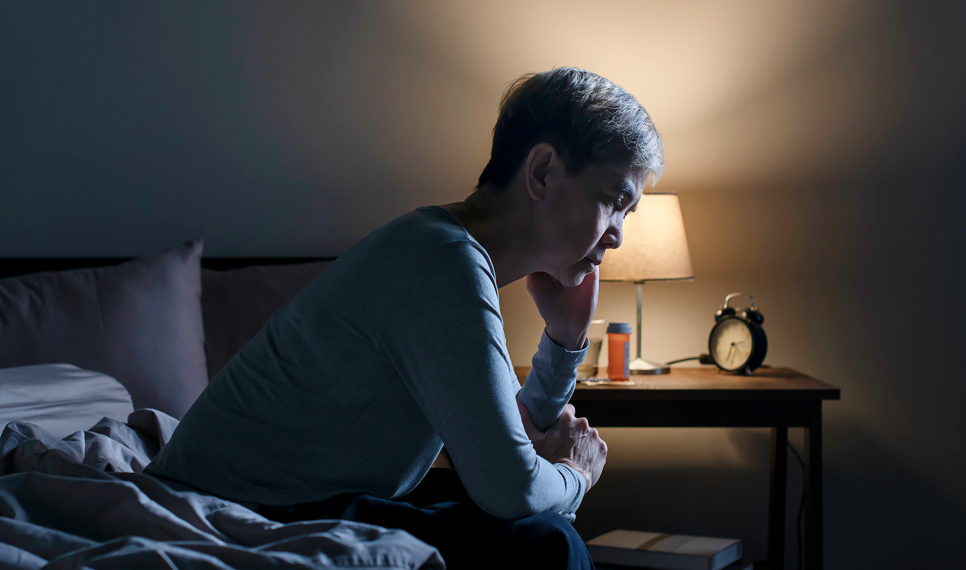 Elderly woman unable to fall asleep